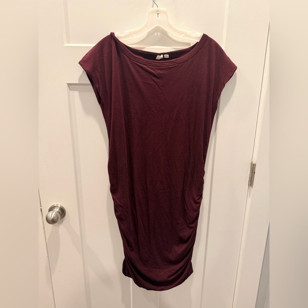 GAP Maternity Ruched Dress Medium Burgundy Bodycon Stretch Knee Length